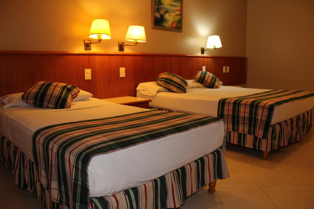 Marcopolo Suites Iguazu Puerto Iguazú Exterior foto